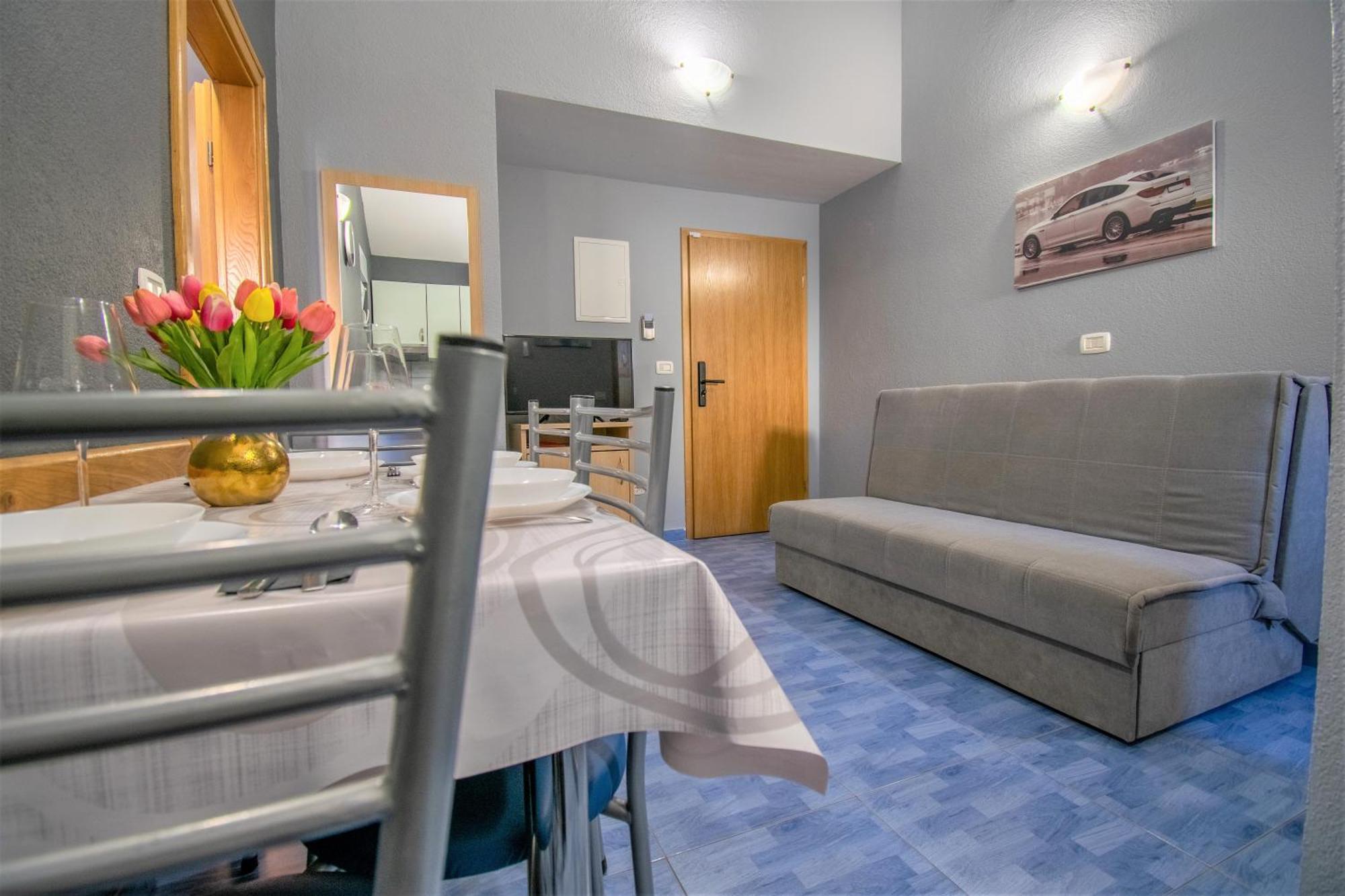 Apartments Hudovernik Baška Voda エクステリア 写真